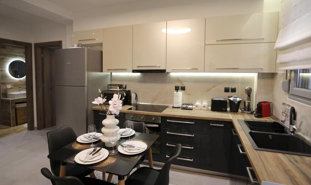 La Luxury Koronis Apartment *